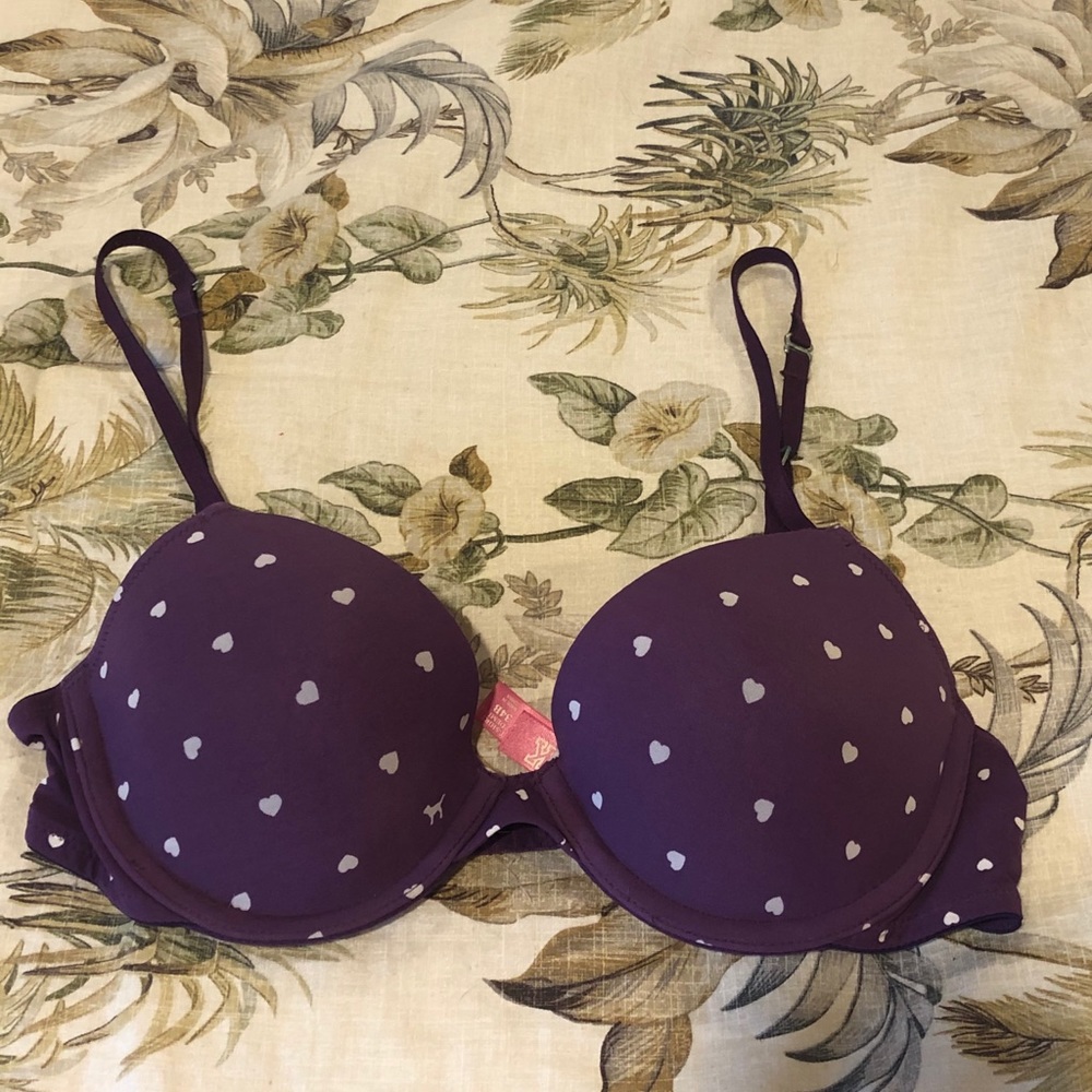 Victoria’s Secret Pink t-shirt demi bra size 34B